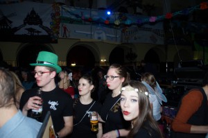 2016GrTvFasching00312