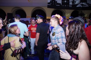 2016GrTvFasching00362