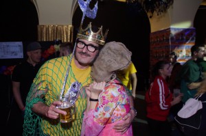 2016GrTvFasching00376